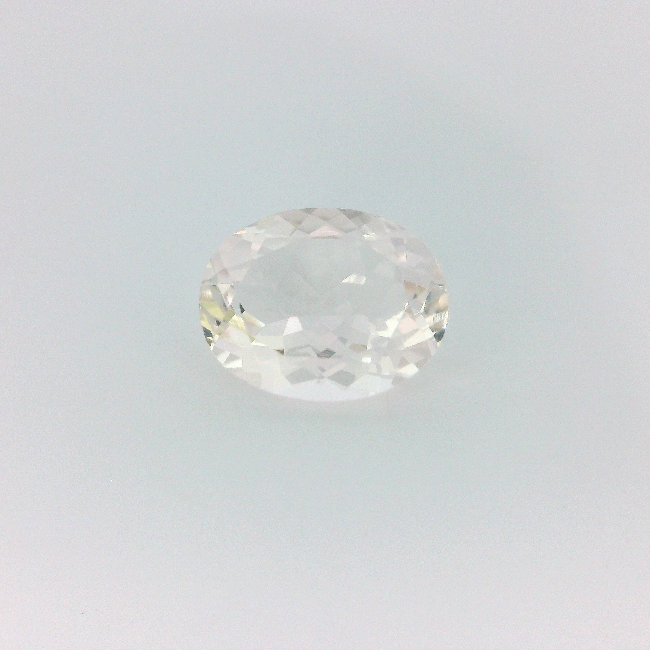 Morganit 2,17 ct, różowy, szlif owalny