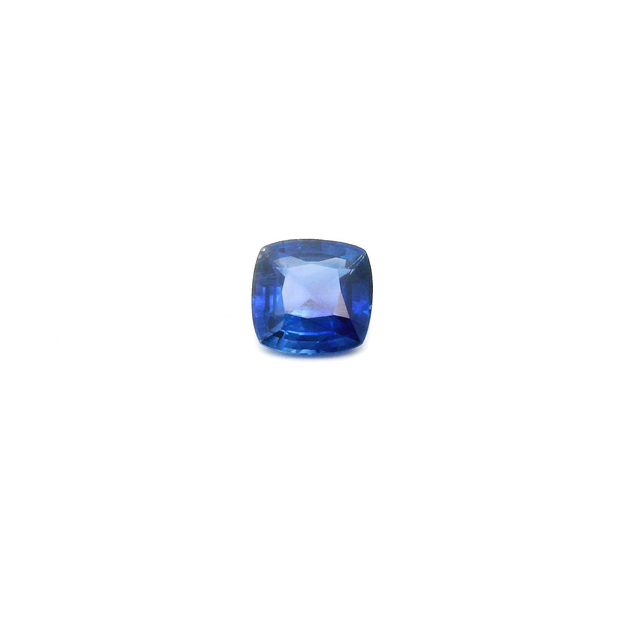 0.56 ct Cushion Sapphire