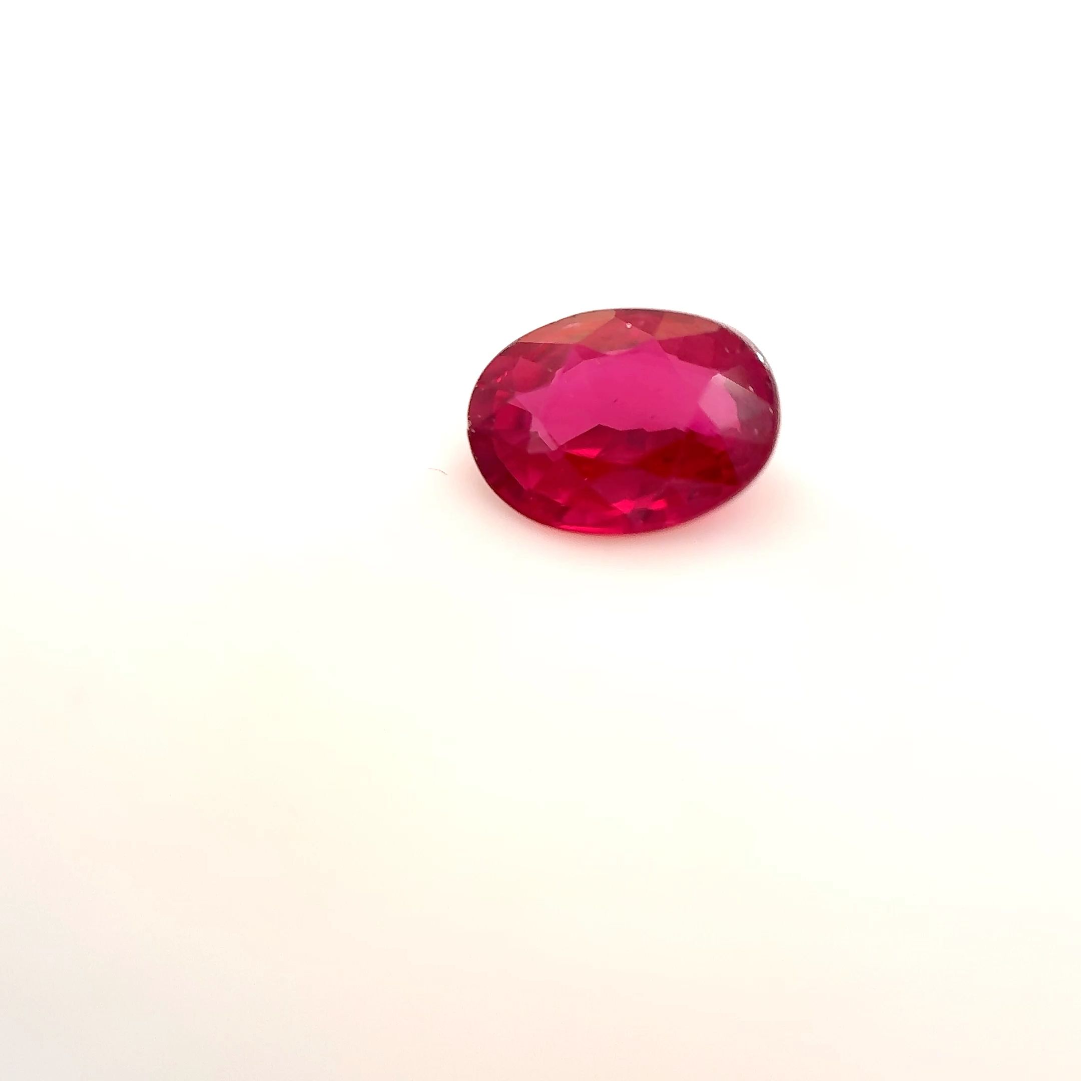 RUBY FACETED 0.5ct RED Vivid medium EC THAILAND HEATED