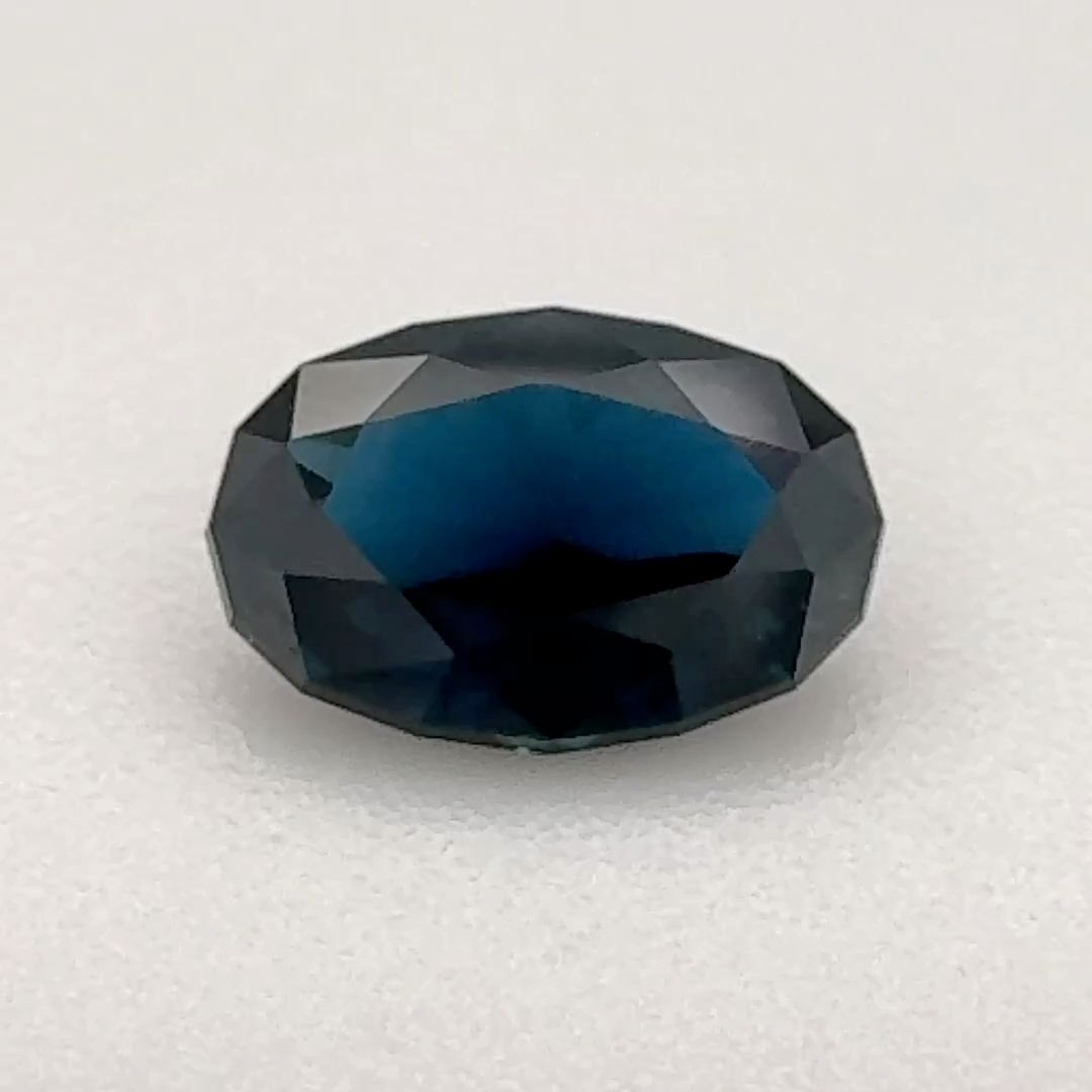 0.77 ct Sapphire
