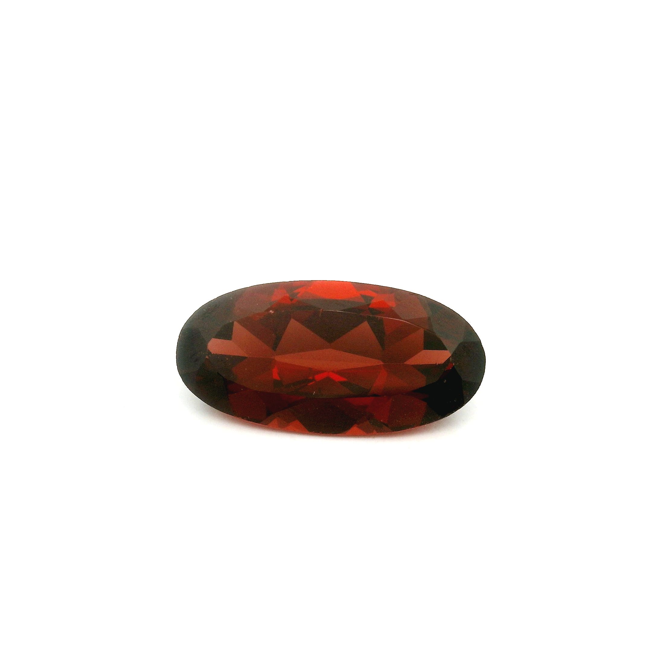 Granat 2,22 ct, czerwony, szlif owalny