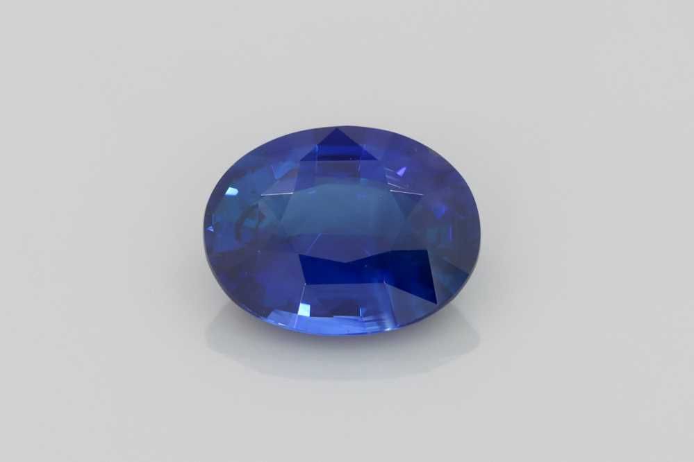 2.23 ct Sapphire
