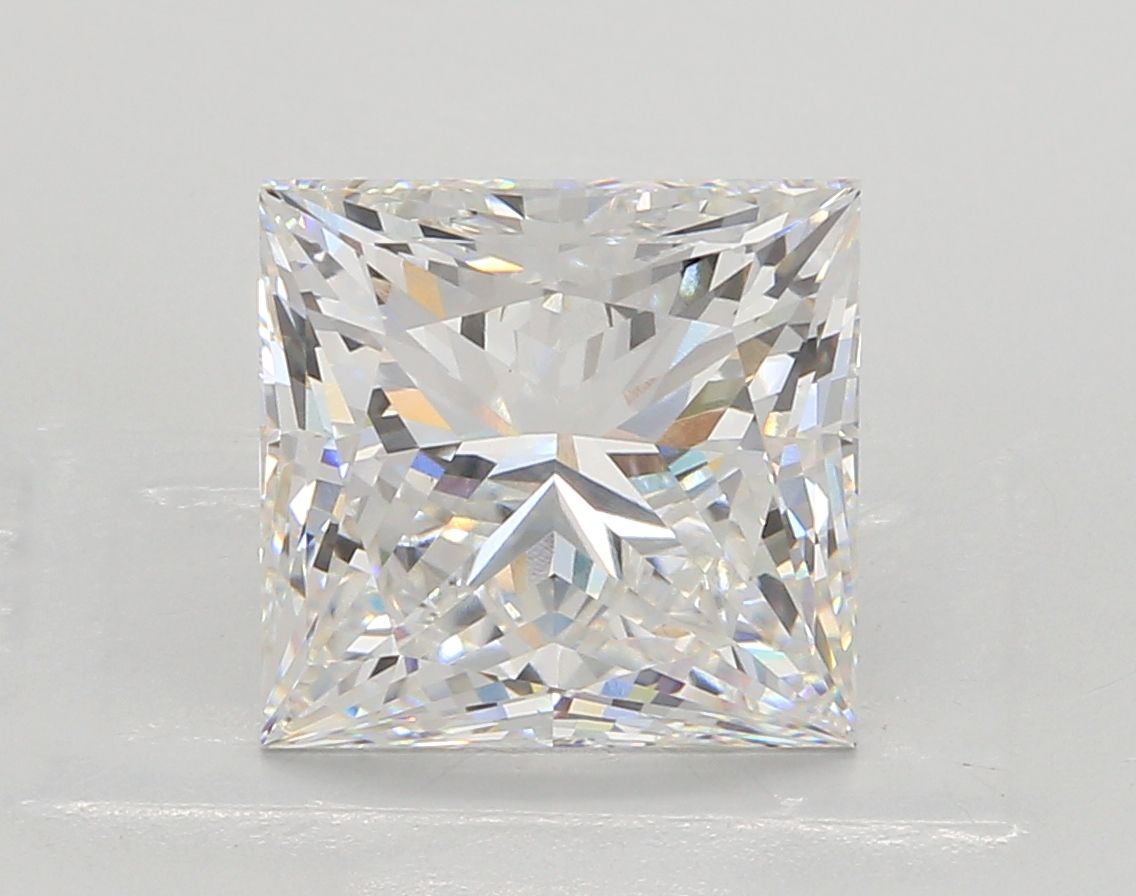 Diamant Princesse 5.05 ct - Couleur E - Pureté VVS2