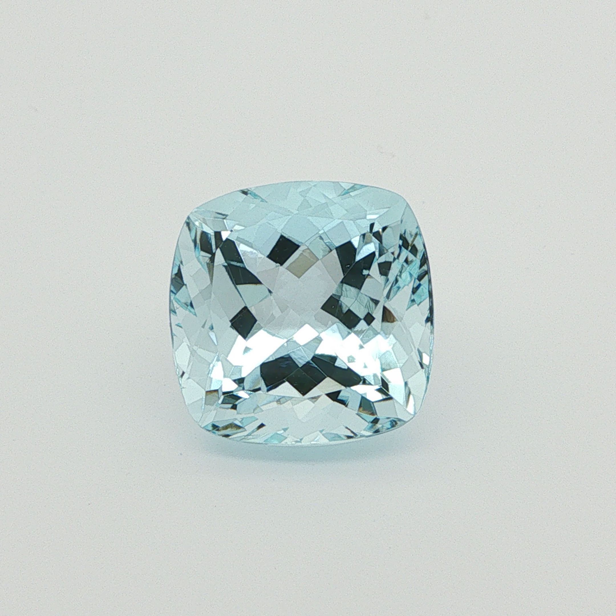 20.92 ct Cushion aquamarine