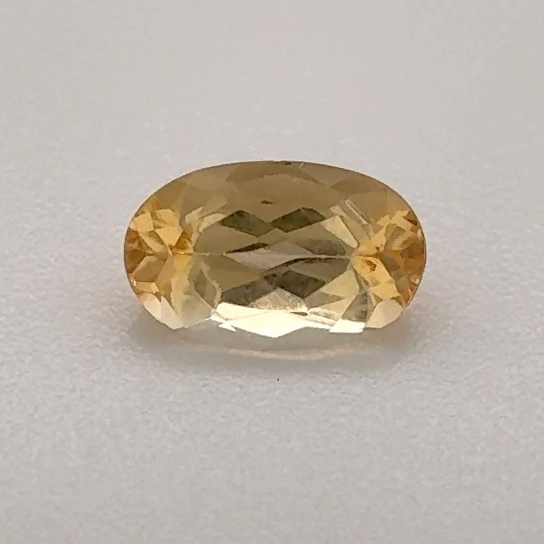 0.64 ct Topaz