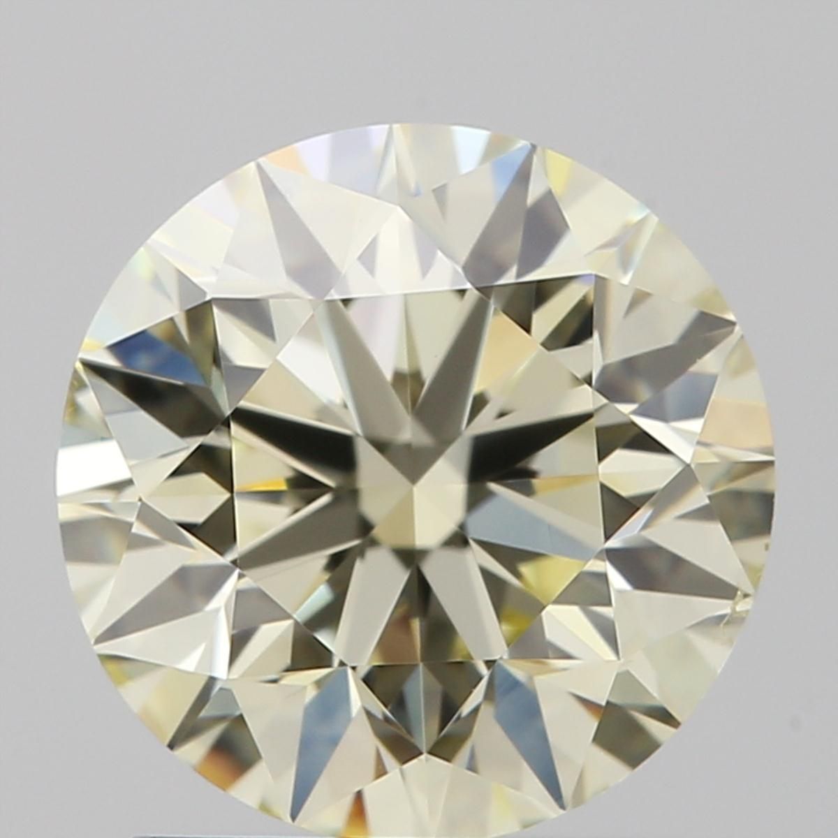 Prírodný diamant okrúhly...