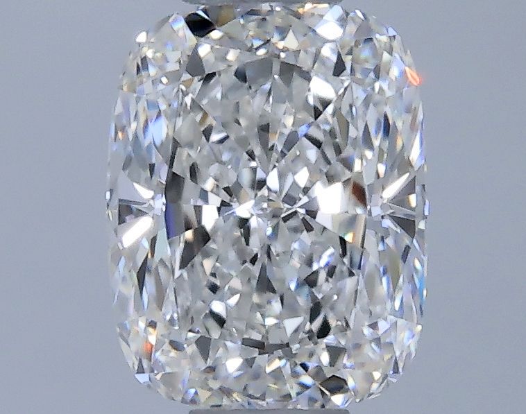 Prírodný diamant cushion, VVS1, F,... Prírodný diamant cushion, VVS1, F,...