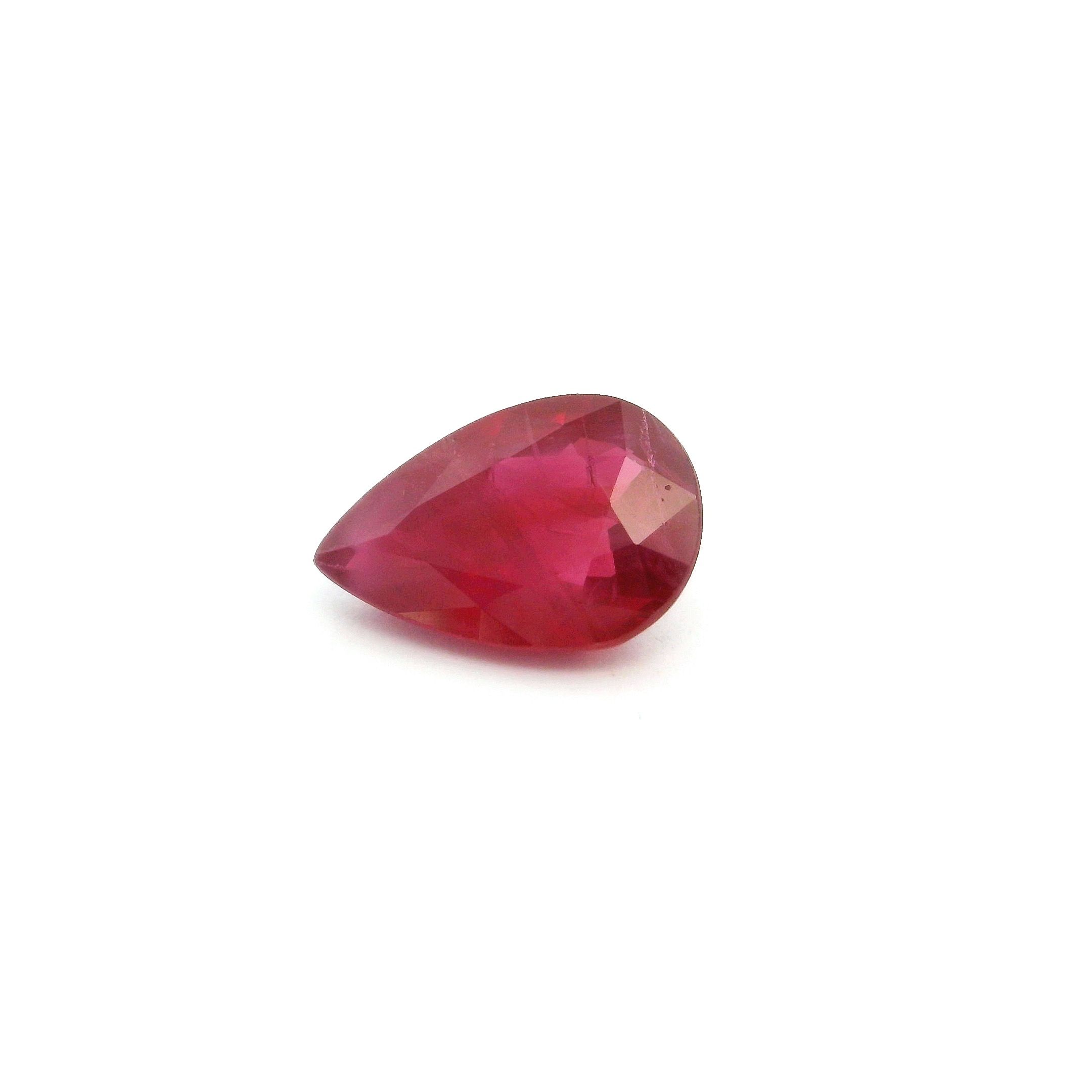 Rubin 1,04 ct, czerwony, szlif gruszka