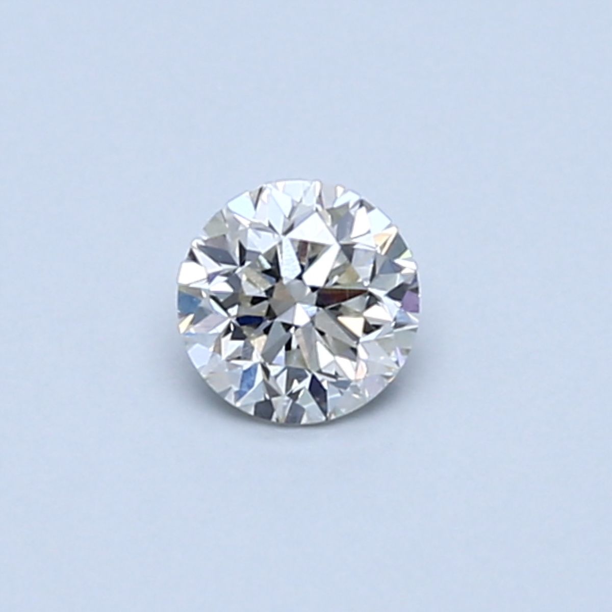 Prírodný diamant okrúhly...