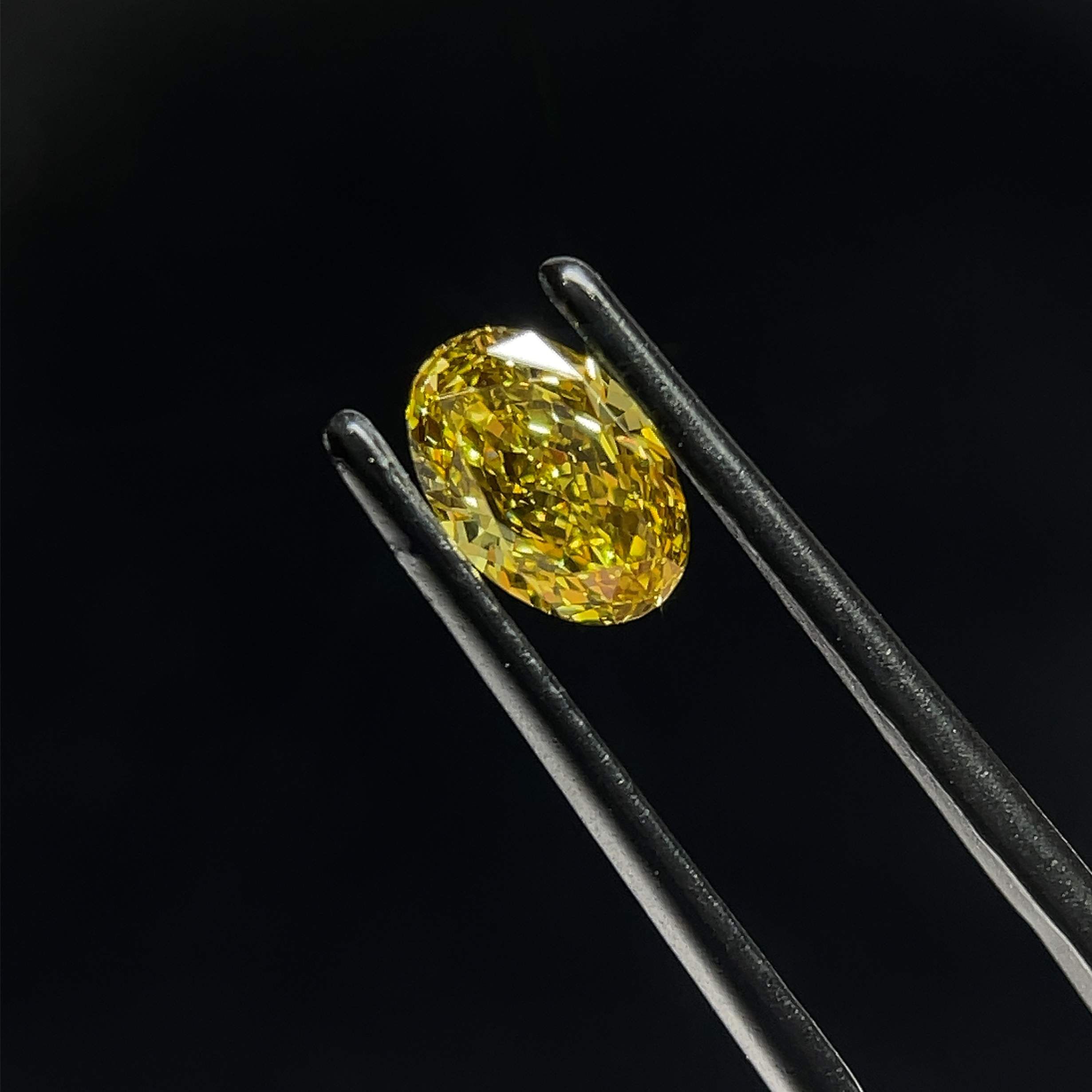 0.84 CT Fancy Gray Yellow OVAL