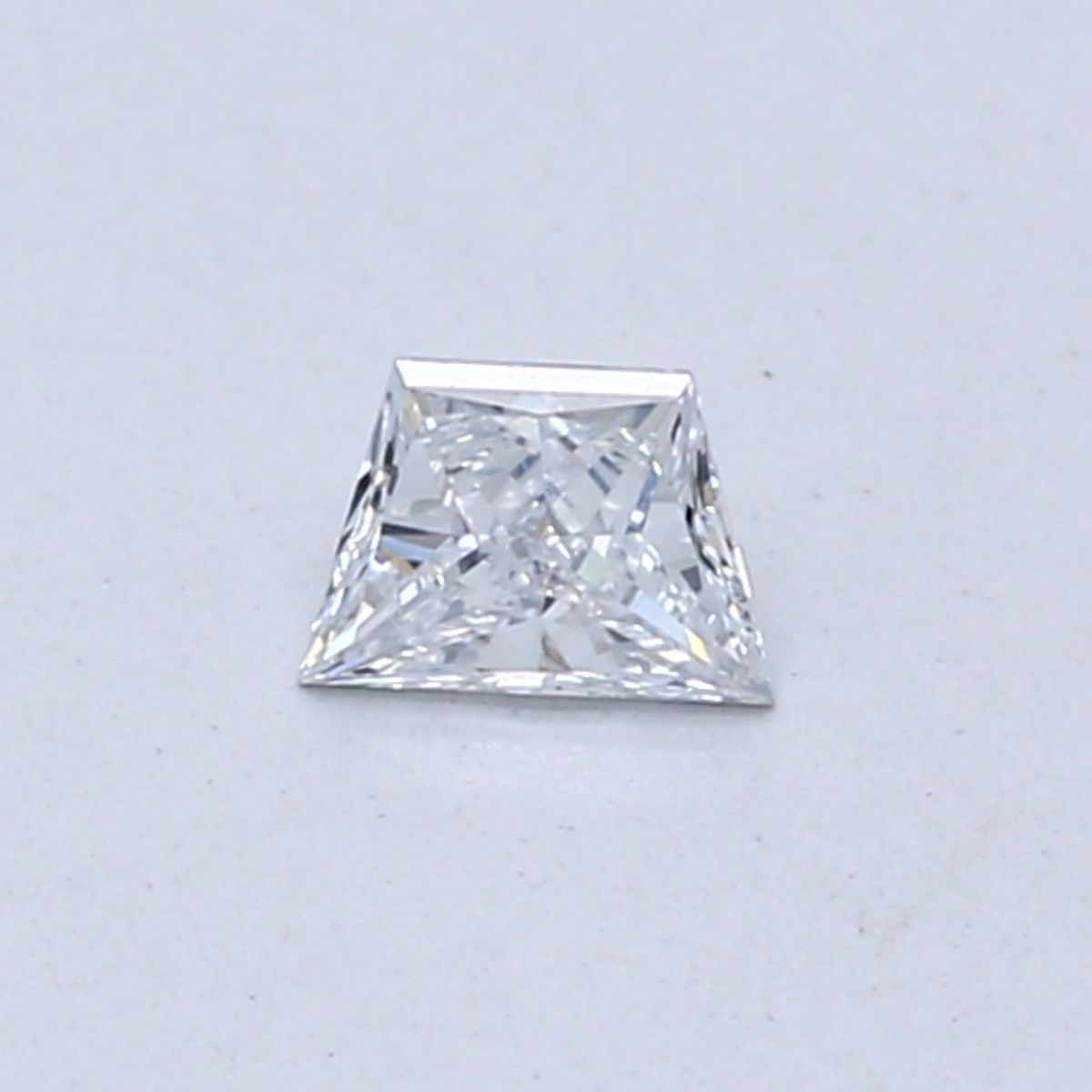 0.22 CT Light Blue TRAPEZOID
