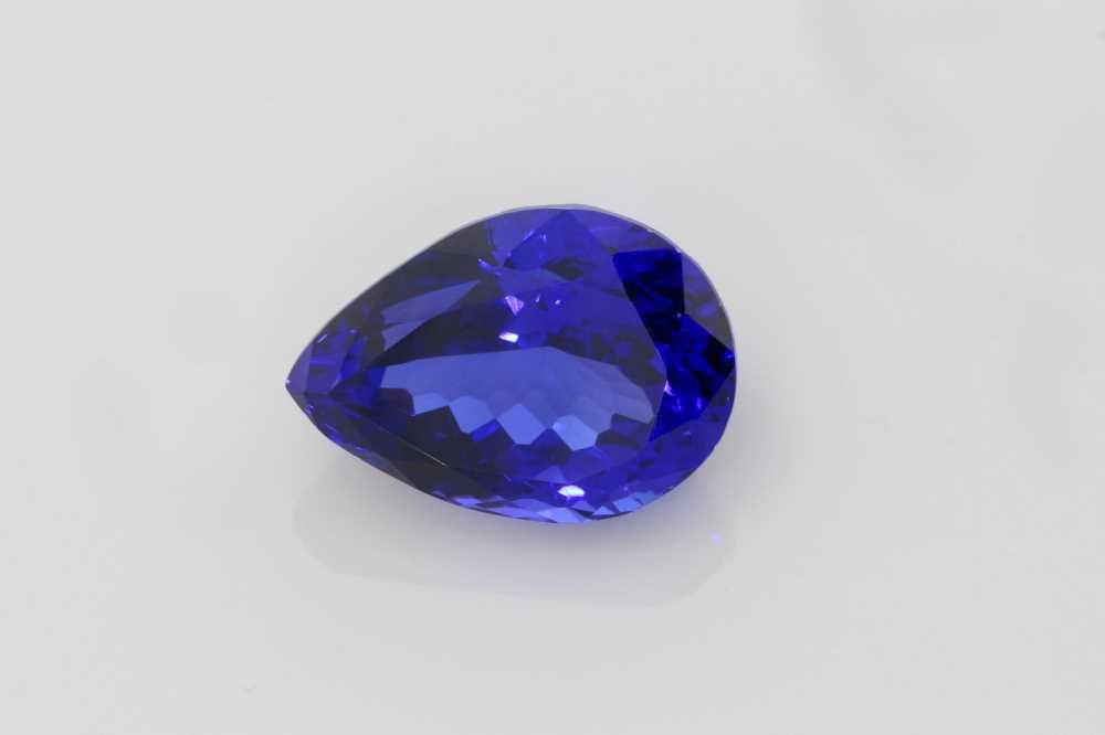 Tanzanit 18,94 ct, niebieski, szlif gruszka