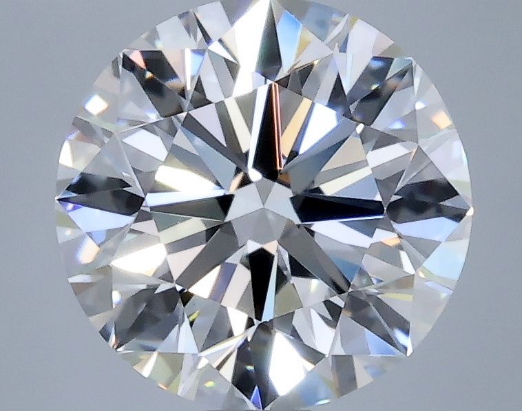 Prírodný diamant okrúhly...