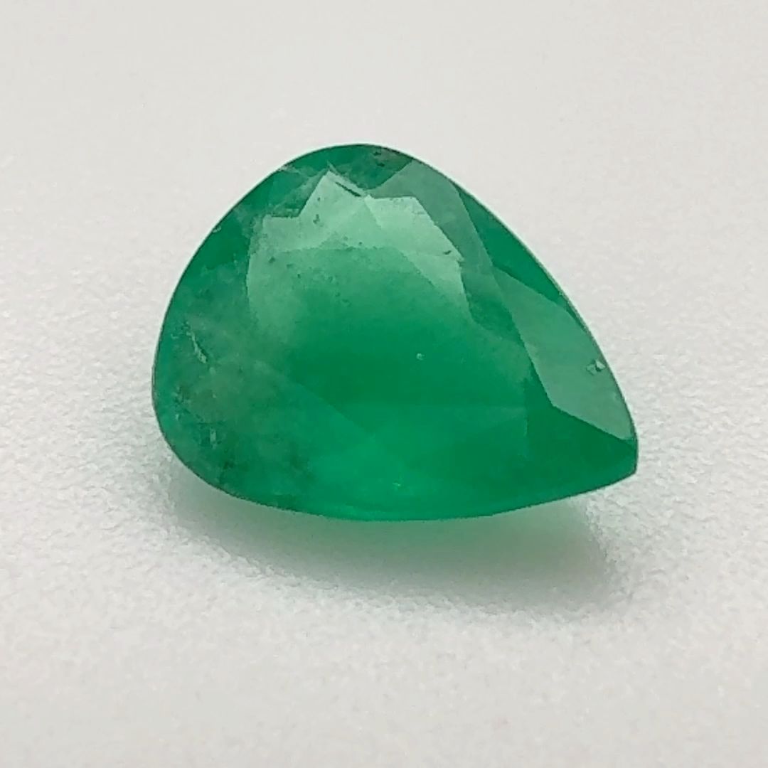 0.84 ct Emerald