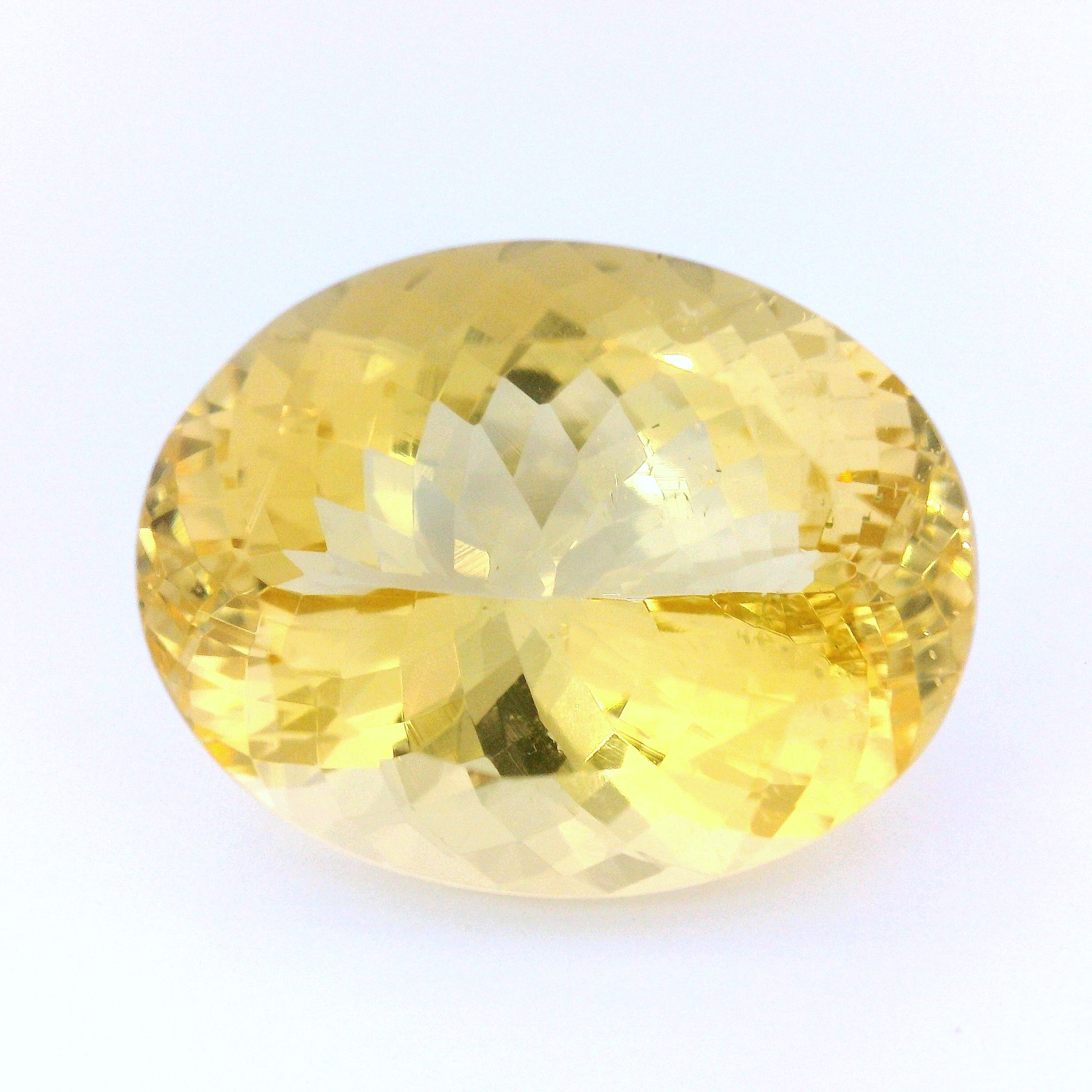 Heliodor 14,70 ct, żółty, szlif owalny