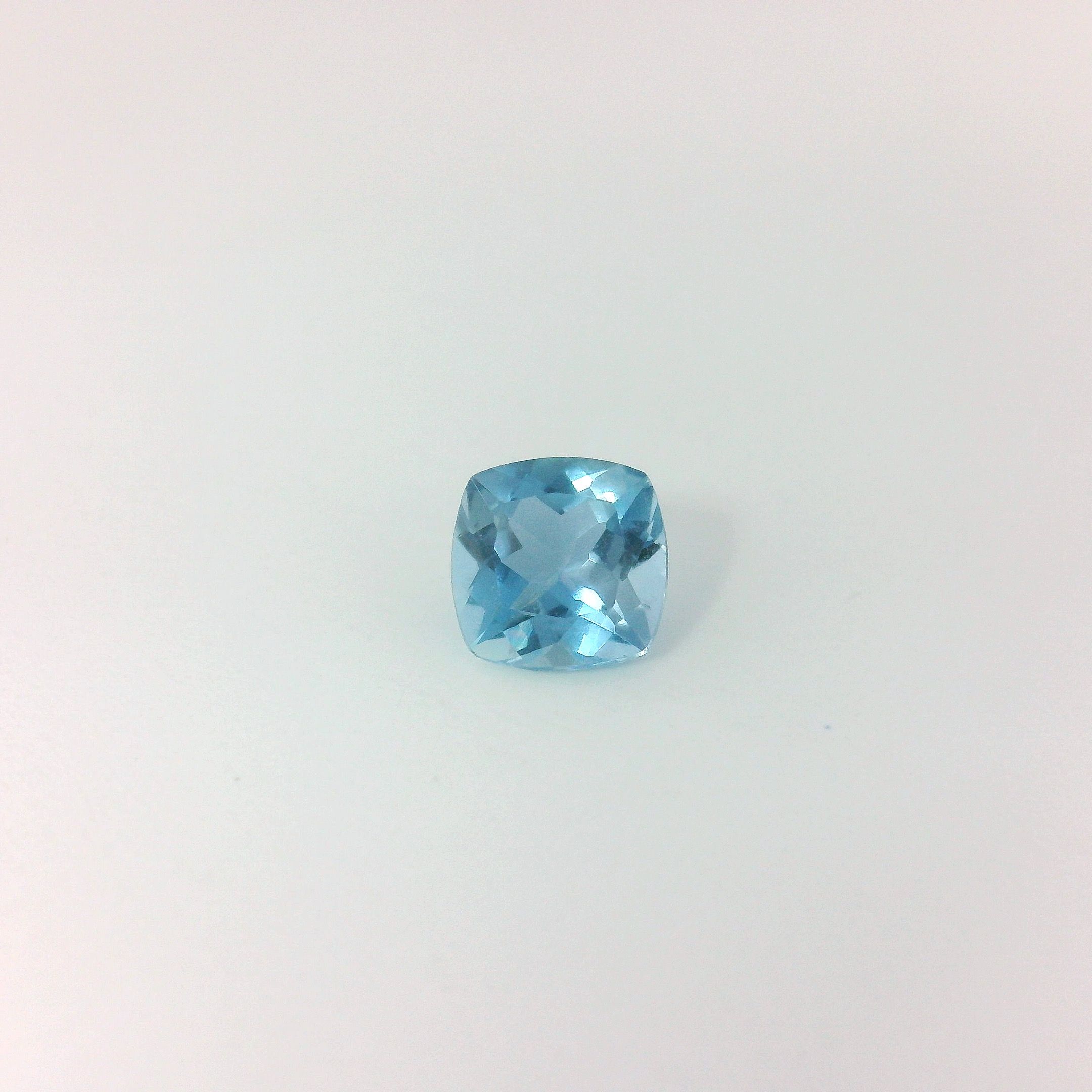 0.48 ct Cushion aquamarine
