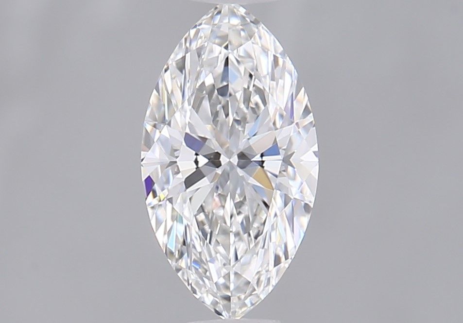 Prírodný diamant markíz,...