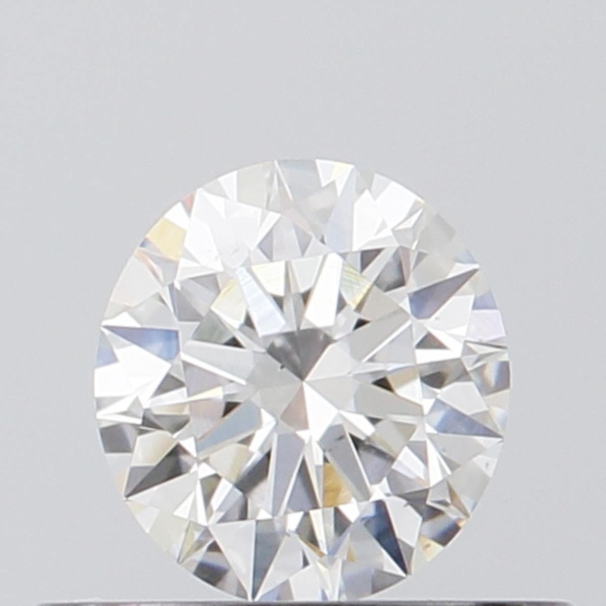 Prírodný diamant okrúhly...