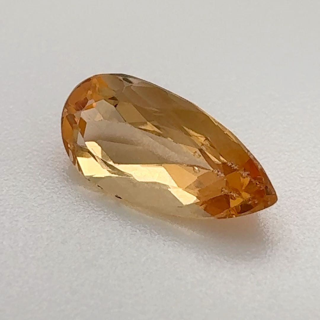TOPAZ FACETED 1.335ct ORANGE Orangey Yellow SI BRAZIL NONE