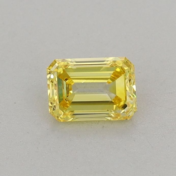 0.37 CT Fancy Vivid Yellow EMERALD