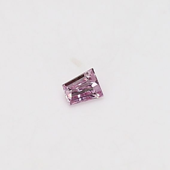0.04 カラット Tapered Baguette ファンシー ピンク 天然 ダイヤモンド