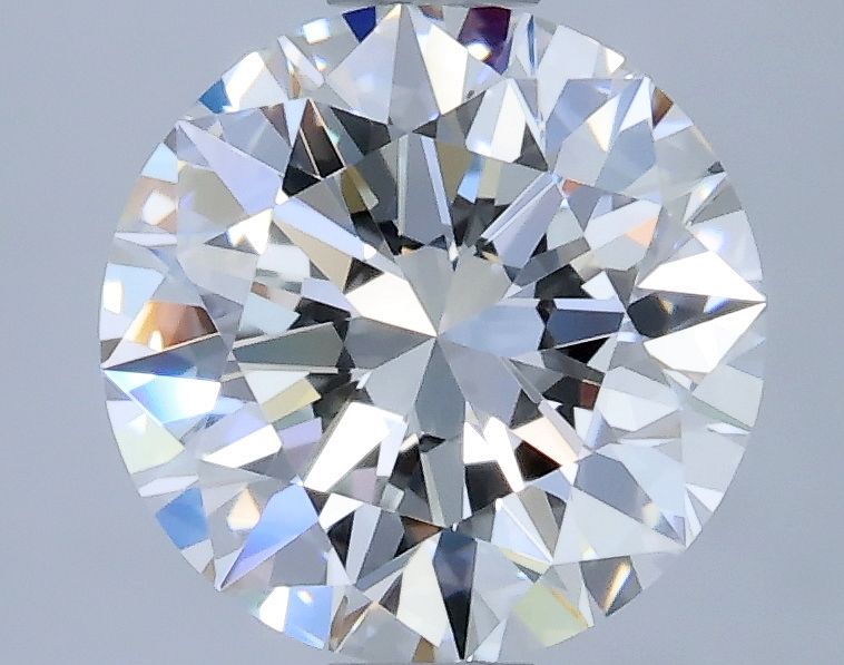 Prírodný diamant okrúhly...