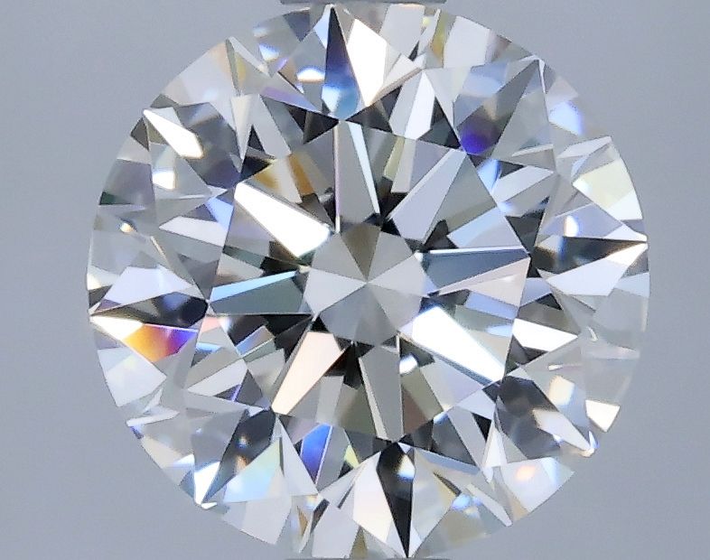 Prírodný diamant okrúhly...