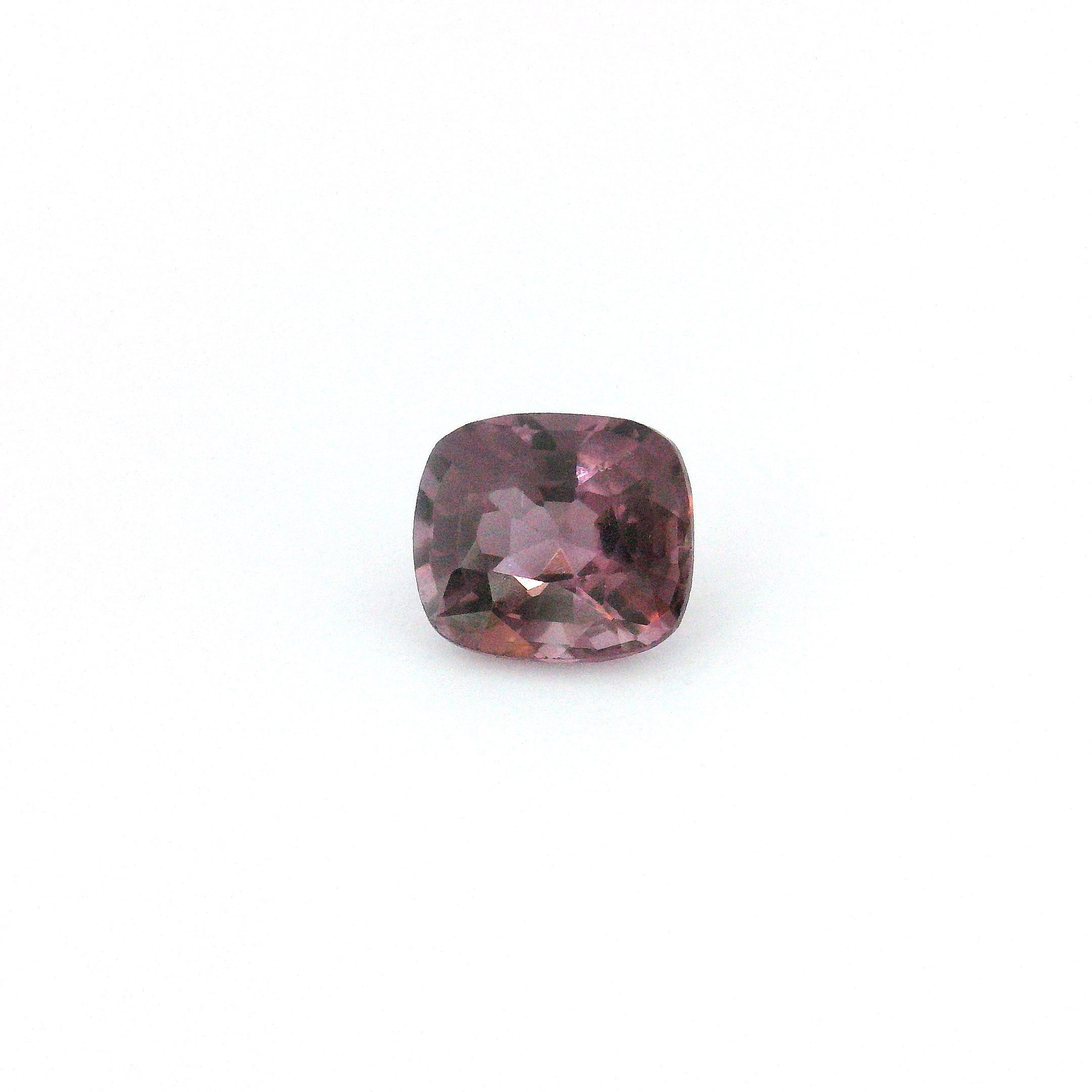 Spinel 1,17 ct, purpurowy, szlif cushion