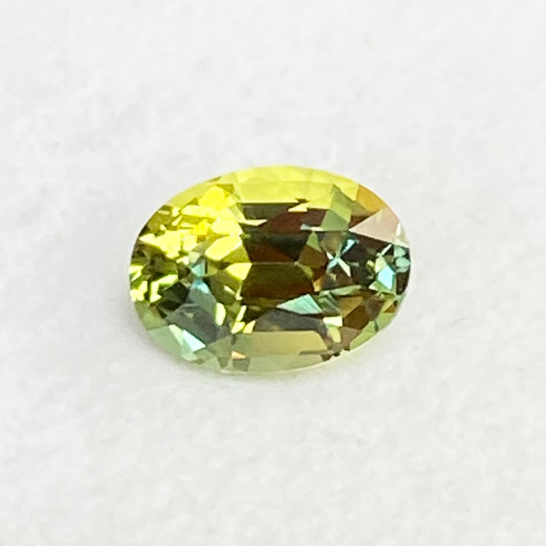 SAPPHIRE FACETED 1.25ct MULTI_COLOR MULTI_COLOR EC MADAGASCAR HEATED