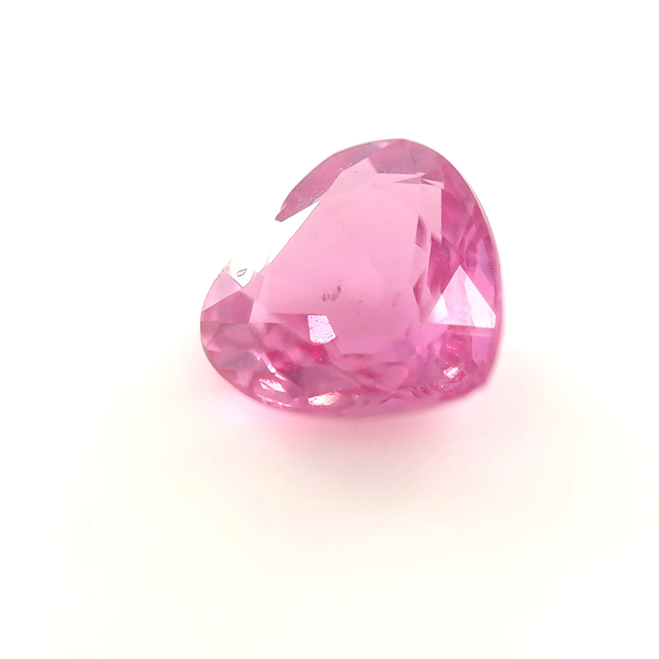 Szafir 1,97 ct, różowy, szlif serce