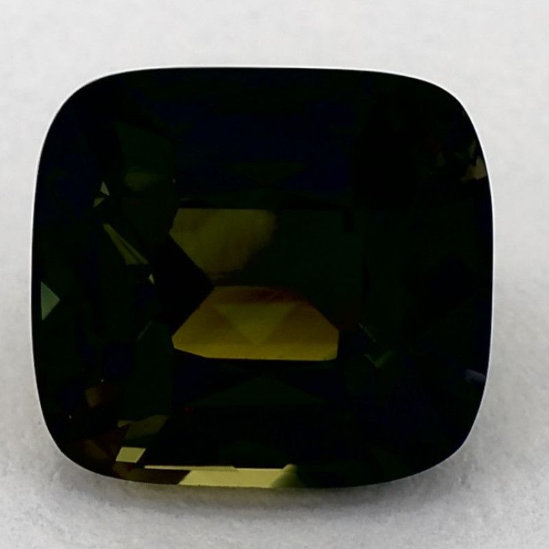 Szafir 4,75 ct, zielony, szlif cushion