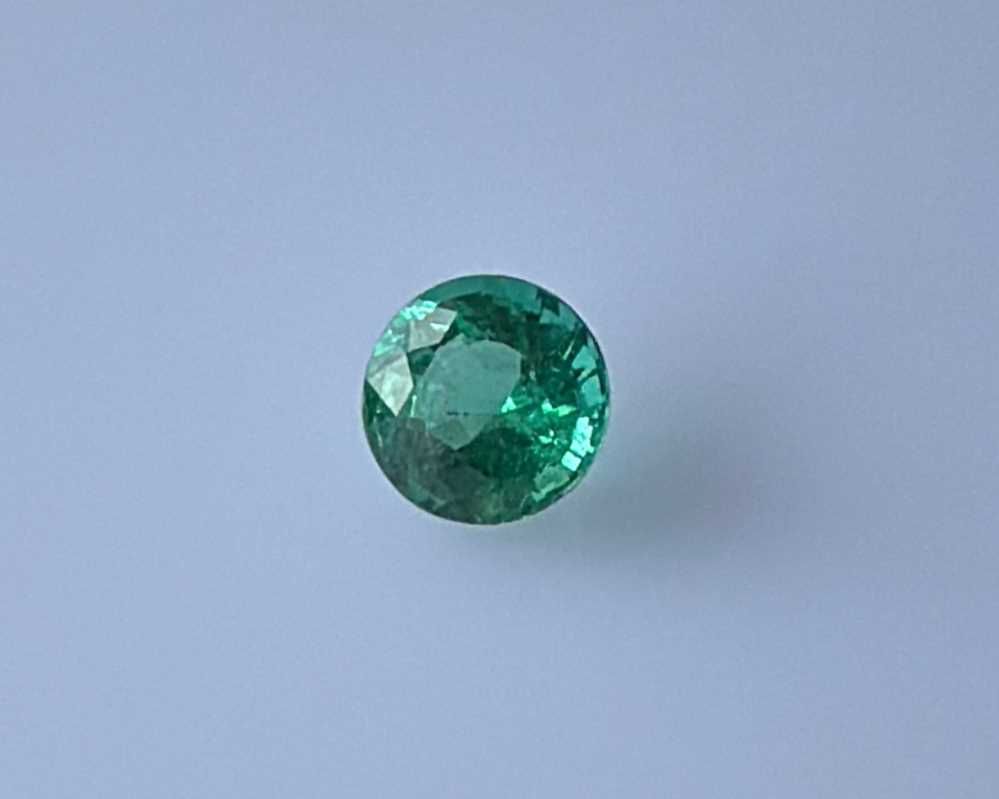 0.94 ct Emerald