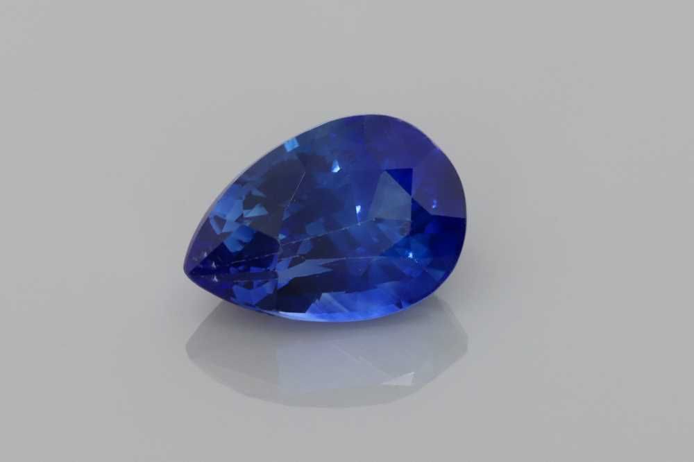 1.89 ct Sapphire