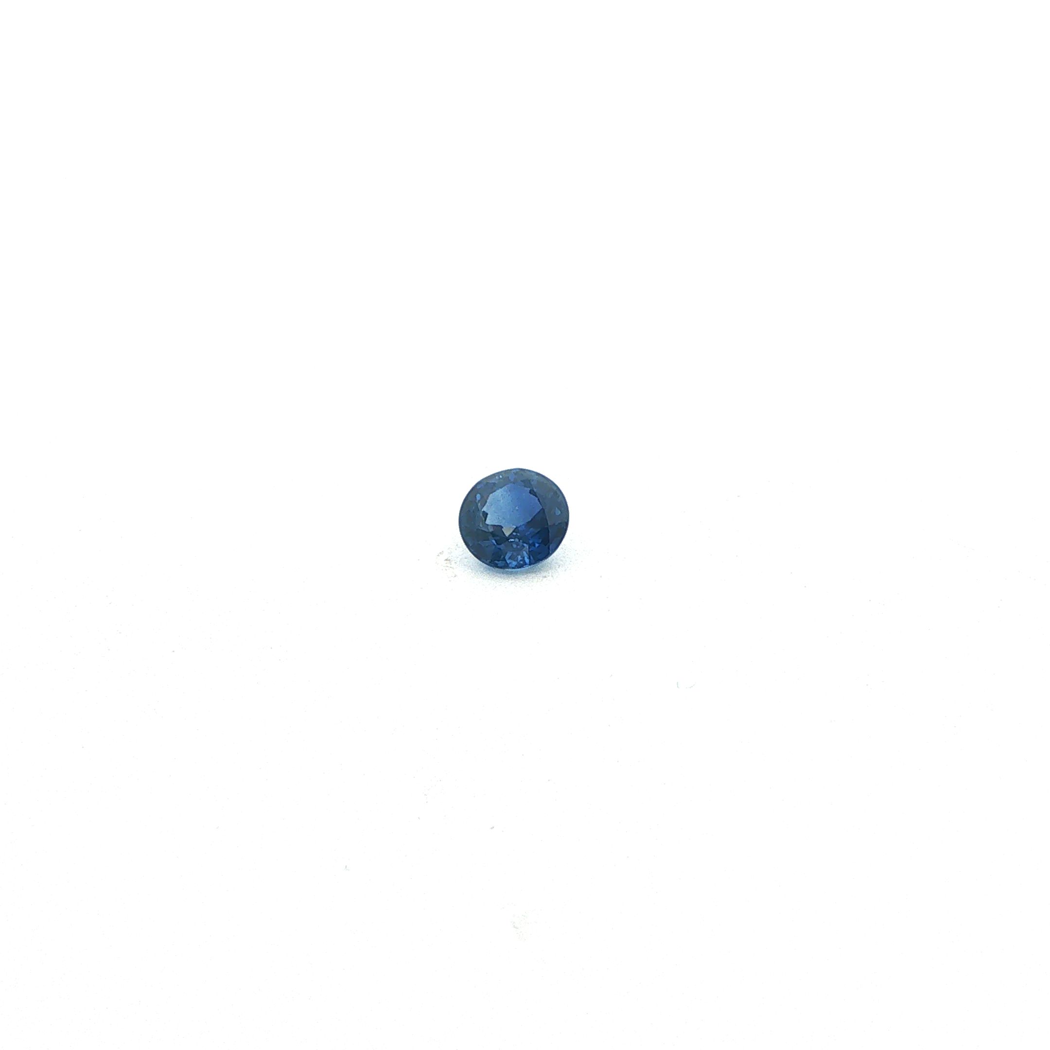 0.62 ct Round sapphire