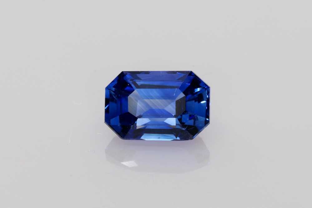 2.25 ct Sapphire