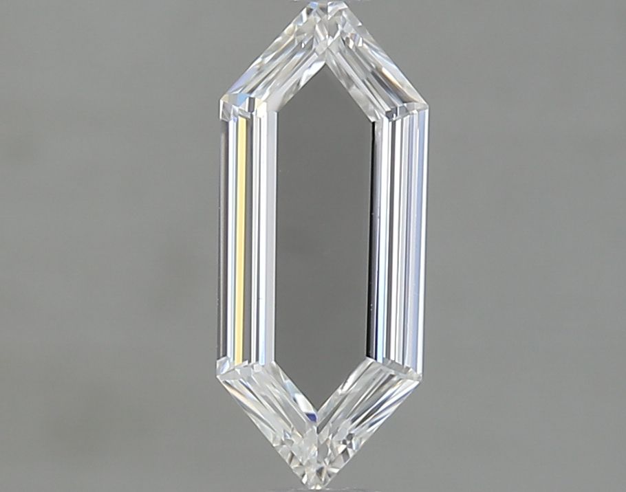 Prírodný diamant...