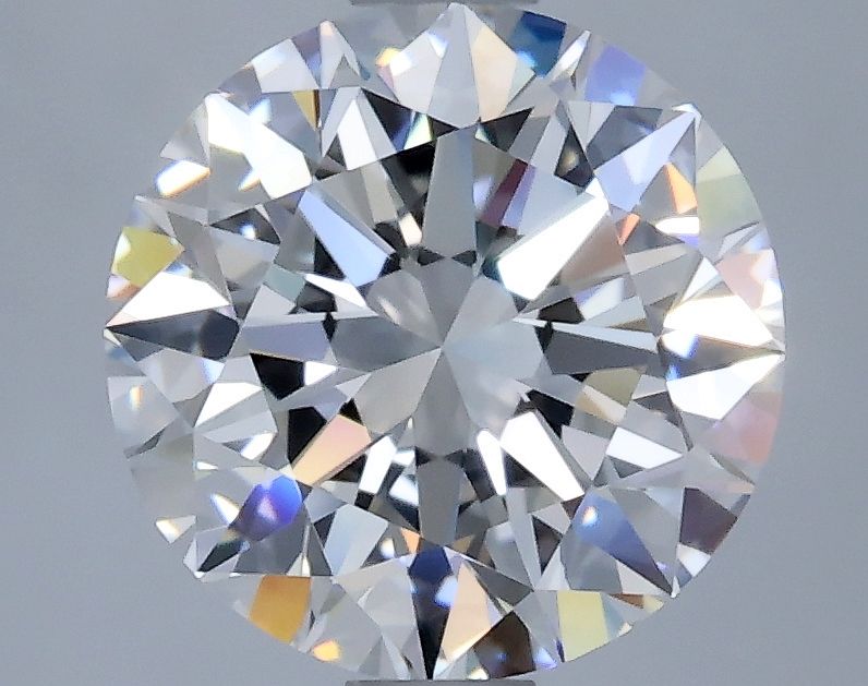 Prírodný diamant okrúhly...