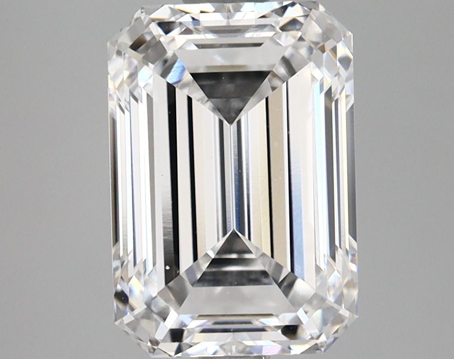 3.08-carat emerald diamond with D color, null cut, and VS1 clarity.