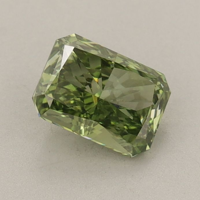 0.81 CT Fancy Vivid Green RADIANT