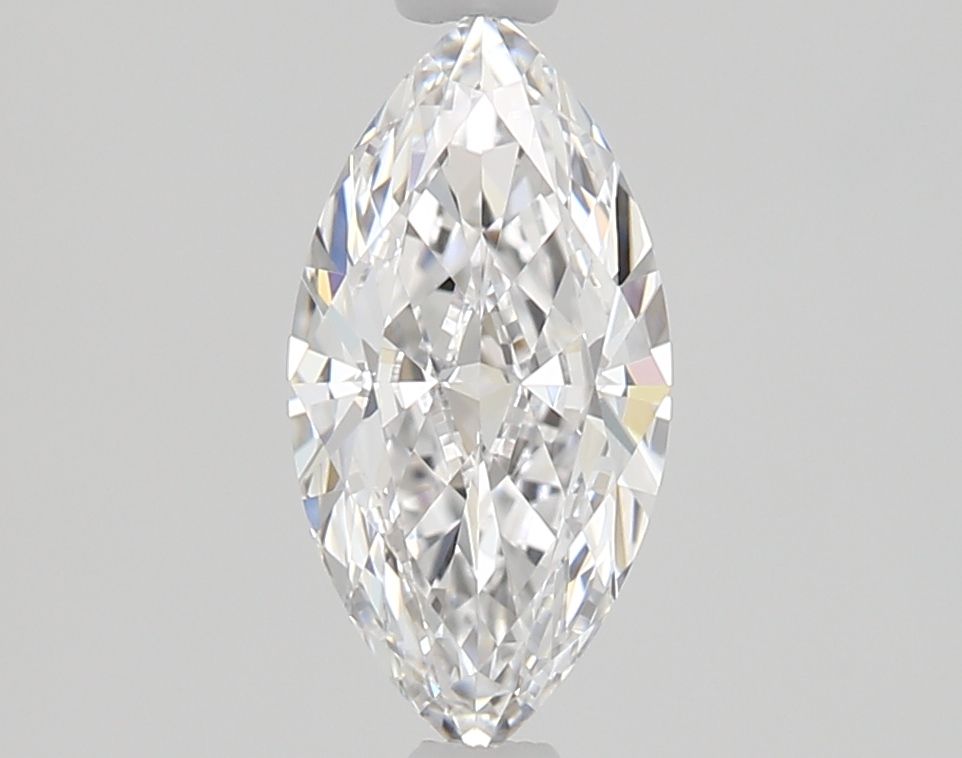 Prírodný diamant markíz,...