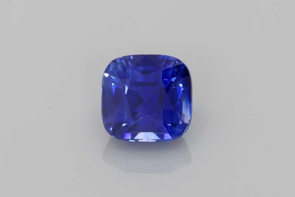 2.14 ct Sapphire