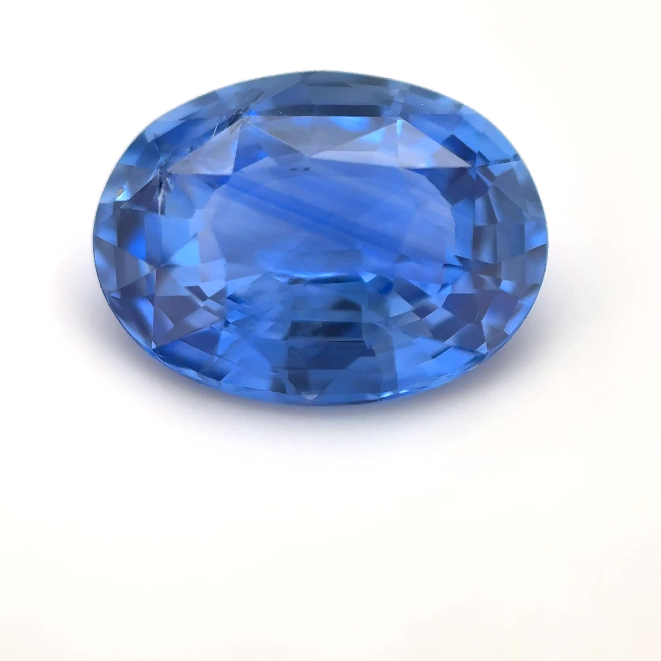 3.05 ct Sapphire