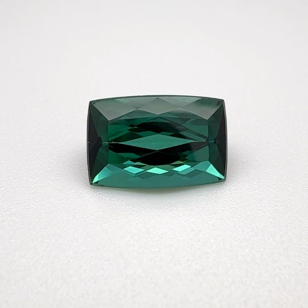 TOURMALINE FACETED 3.225ct GREEN Vivid Blueish Green EC BRAZIL NONE