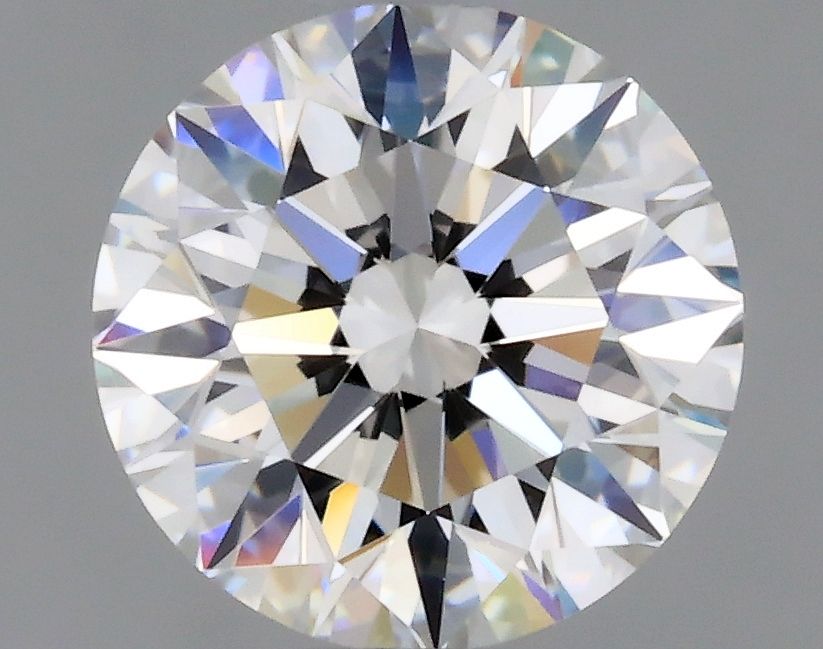 Prírodný diamant okrúhly...