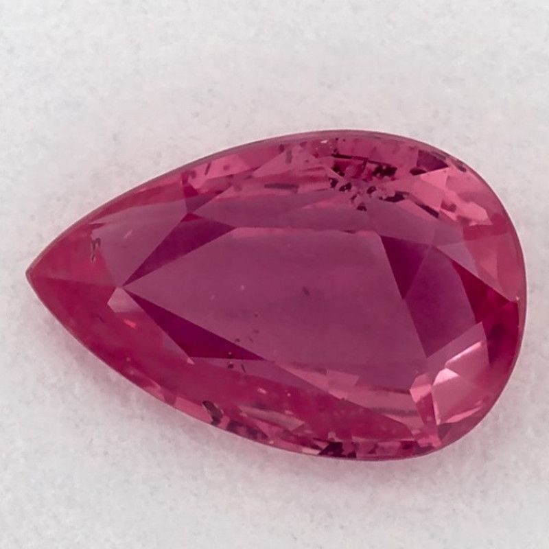 Rubin 1,00 ct, czerwony, szlif gruszka