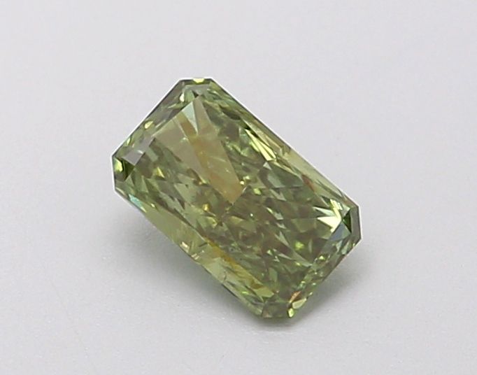 0.54 CT Fancy Vivid Green RADIANT