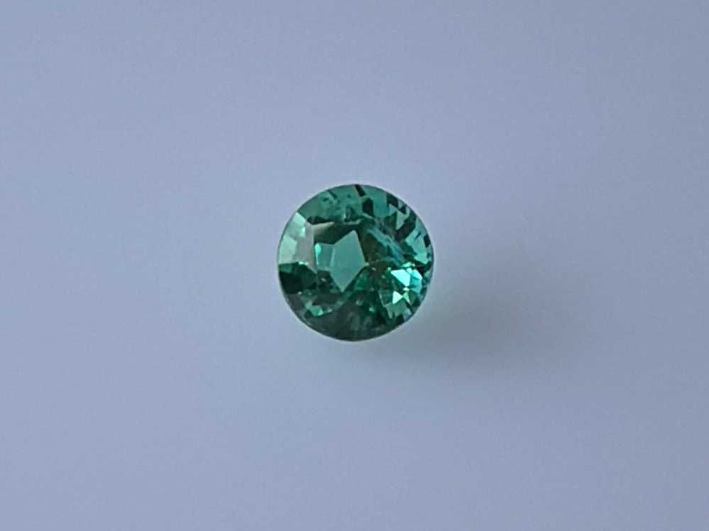 0.65 ct Emerald