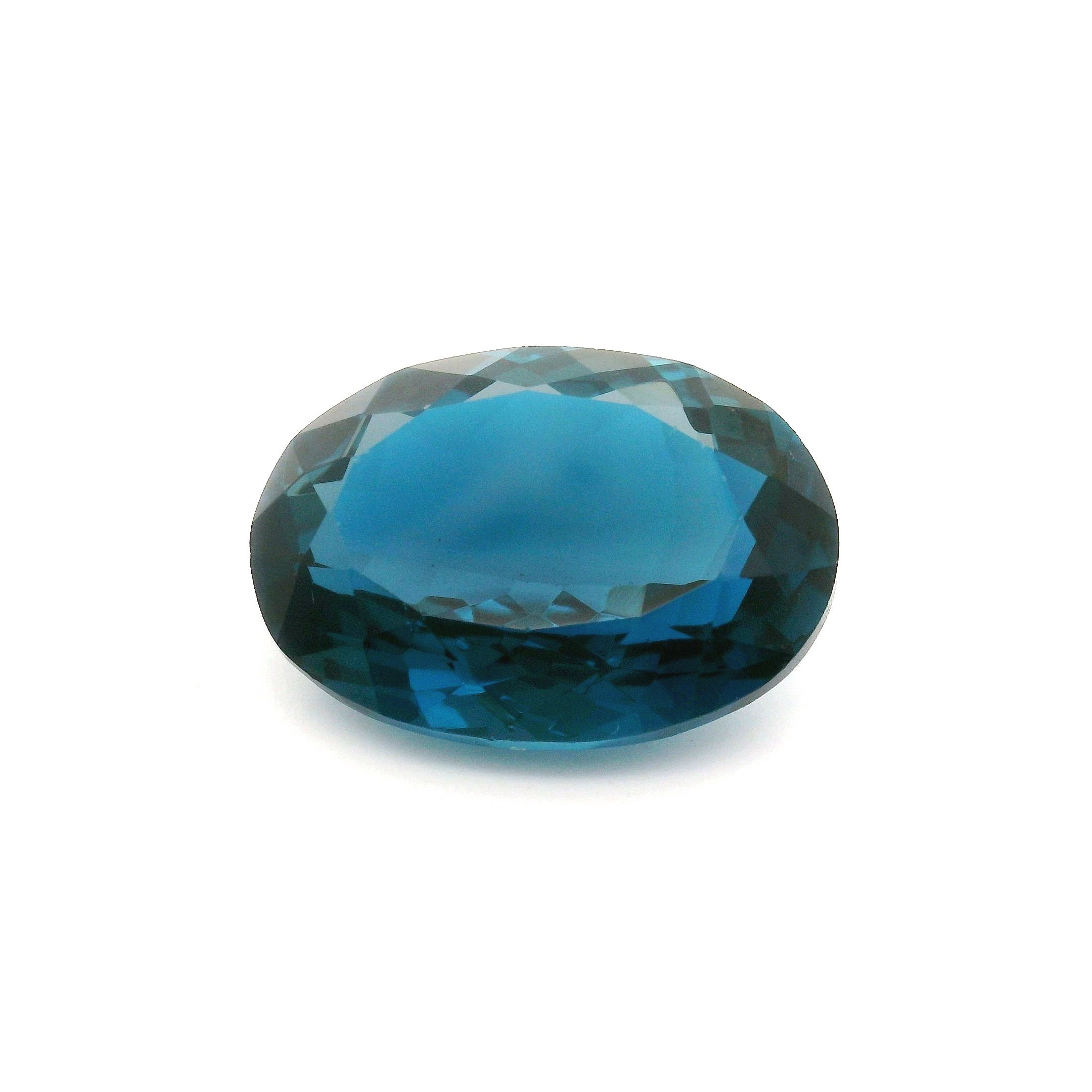 14.85 ct Oval topaz