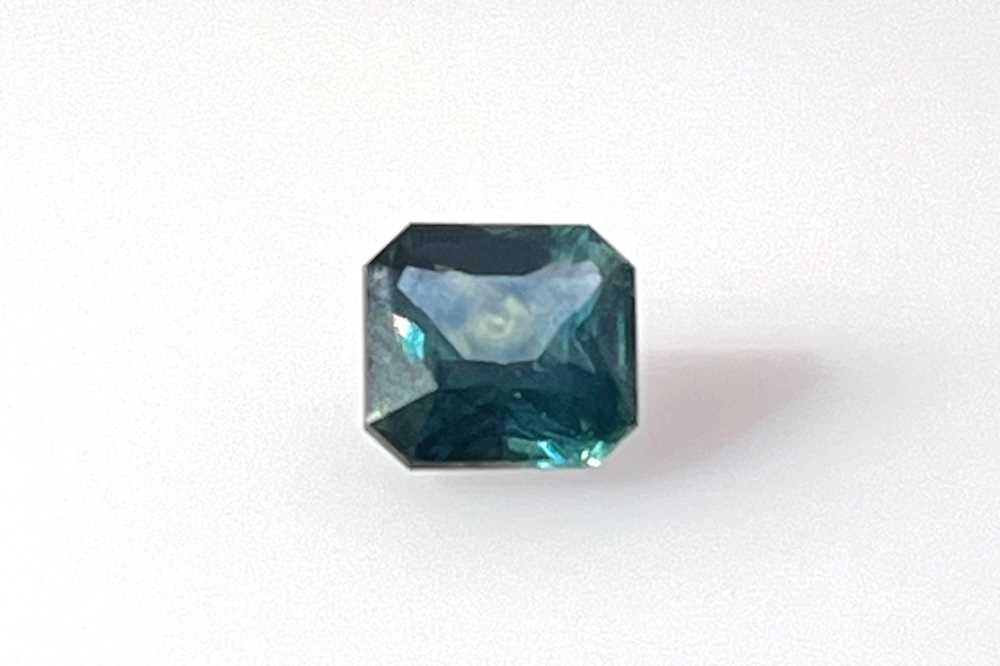 1.68 ct Asscher sapphire