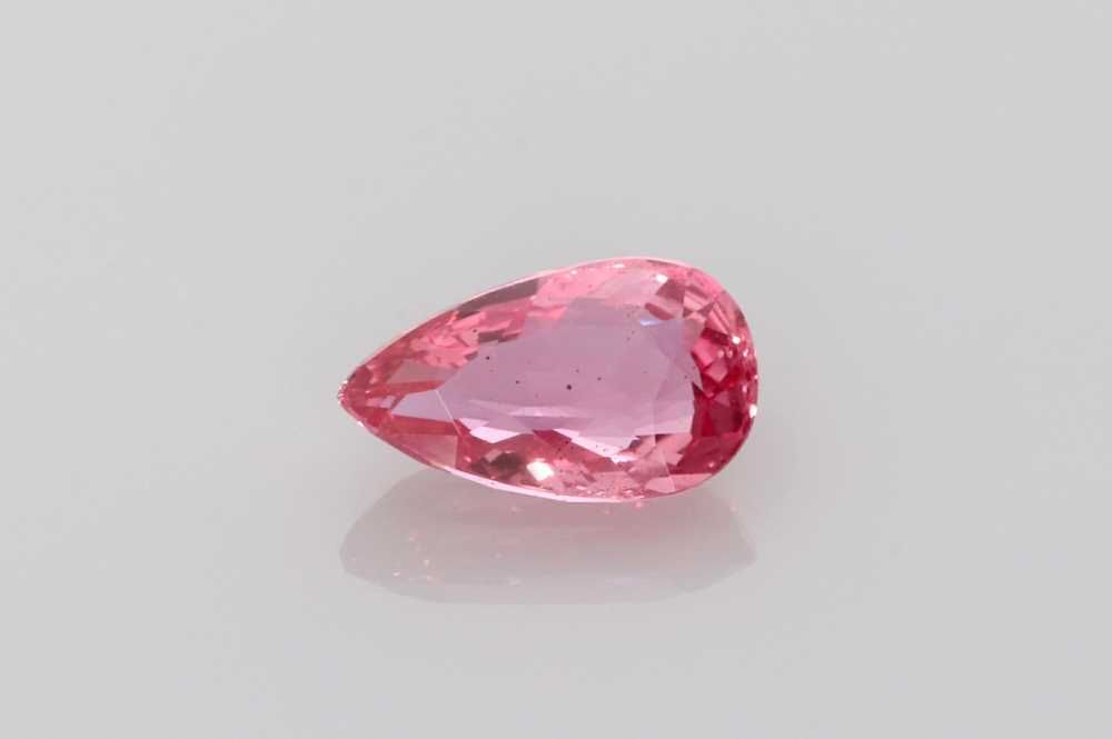 SAPPHIRE FACETED 1.52ct MULTI_COLOR Vivid MULTI_COLOR SI MADAGASCAR HEATED